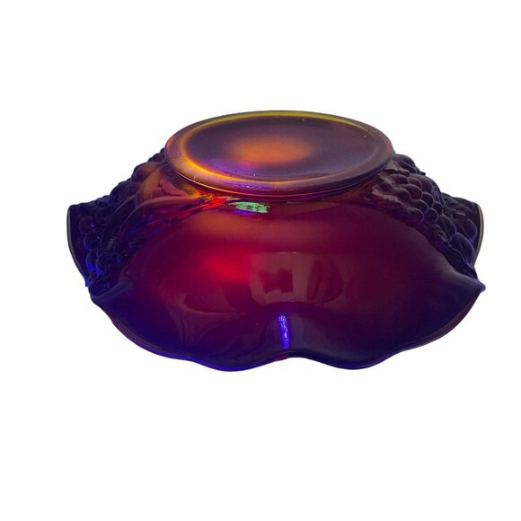 LG Wright Ruby Red Crimped Round Fruit Bowl Embossed Vintage 1960's to 70's Glow - Picture 4 of 16